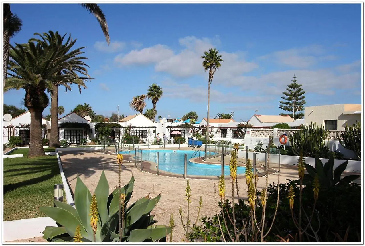 Estrella Del Mar 8. 1 Bedroom Villa With Pool And Gardens 300 Metres From The Beach Corralejo Spain